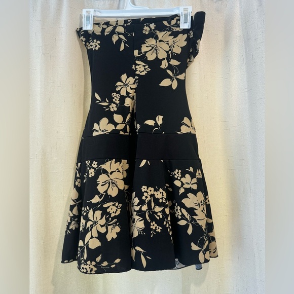 Strapless Dress. City Triangles. Size XS/S. Preowned - Picture 5 of 5